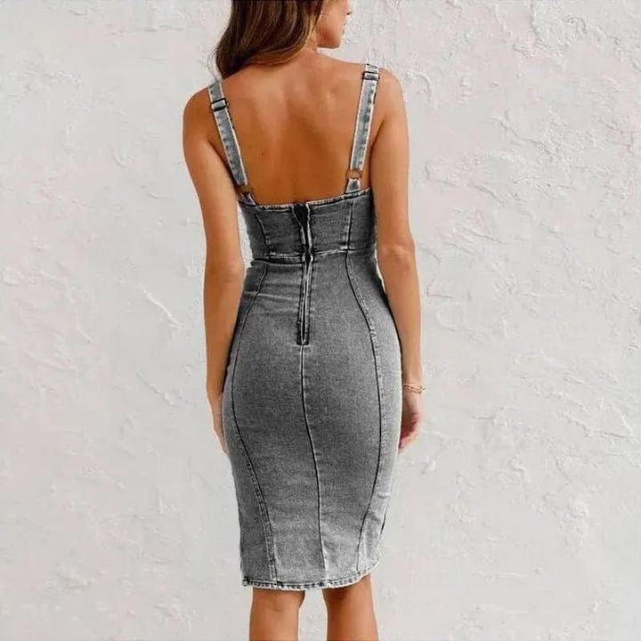 Eva | Chic Bodycon Midi Dress With Front Slit - Emma's Dresses