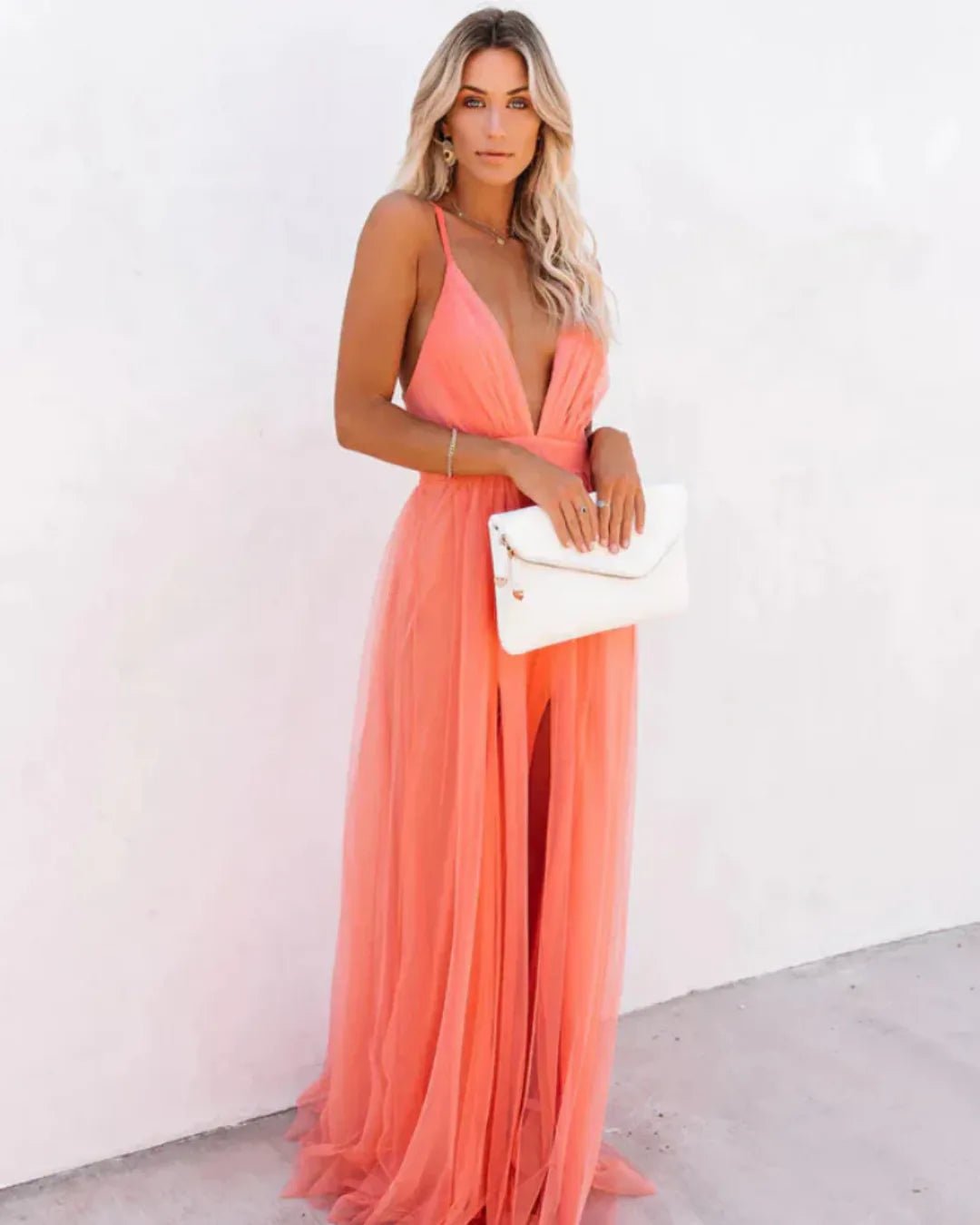 Clara | Elegant Halter V - Neck Tulle Maxi Dress - Emma's Dresses