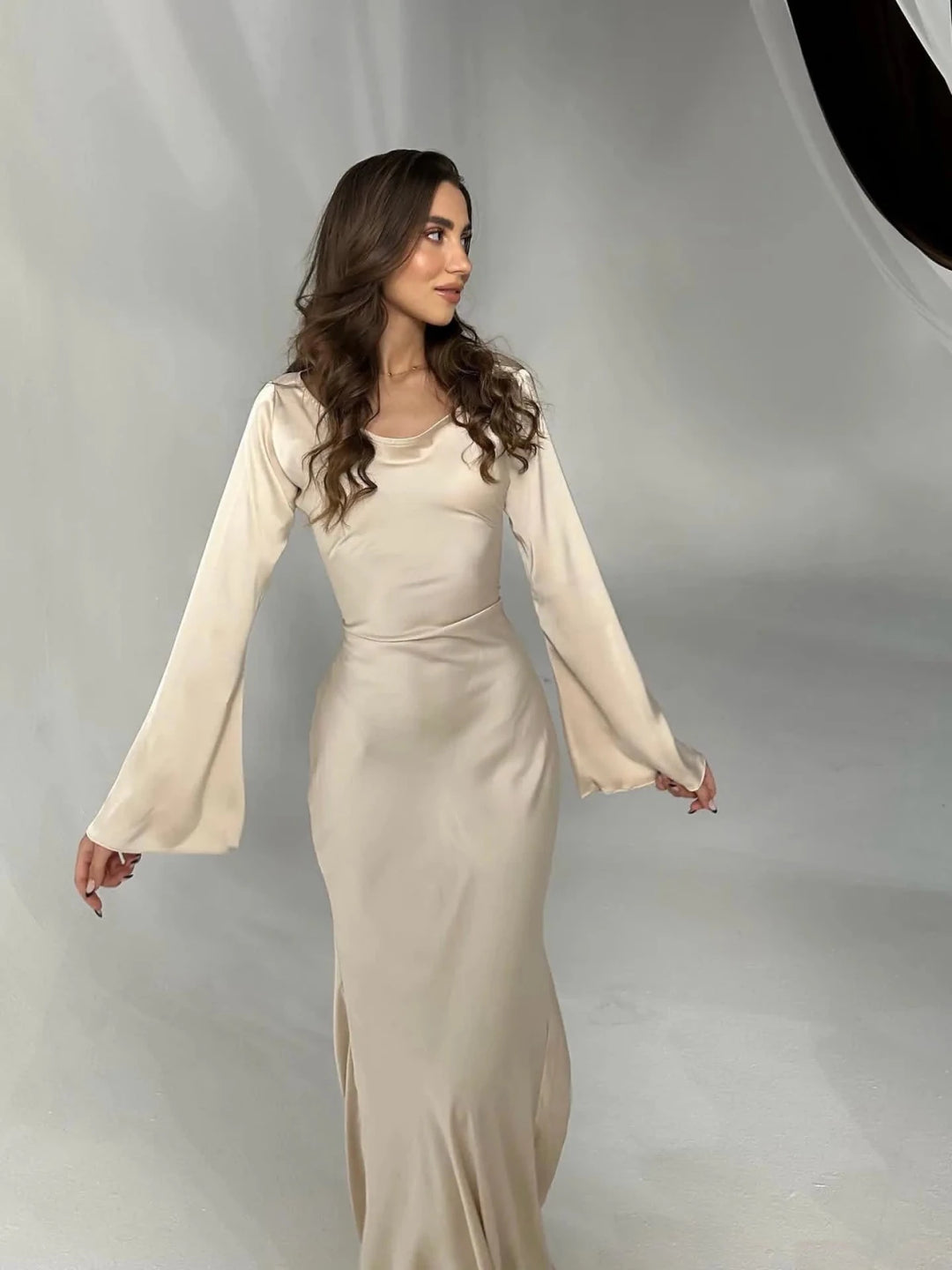 Chloe | Elegant Long Sleeve V - Neck Maxi Dress - Emma's Dresses