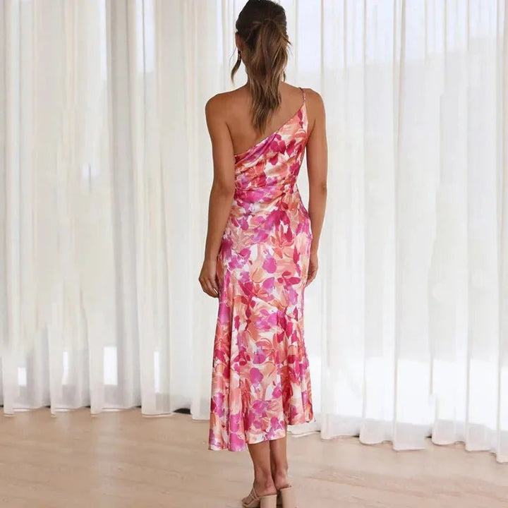 Isla | Elegant One-Shoulder Floral Midi Dress – view 3