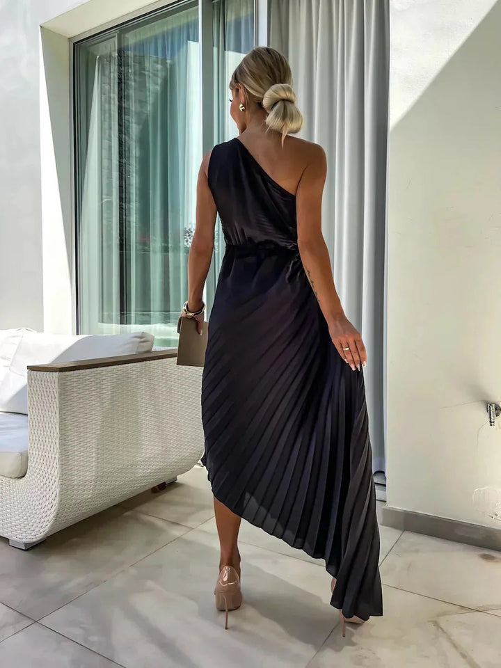 Penelope | Elegant One - Shoulder Pleated Maxi Dress - Emma's Dresses