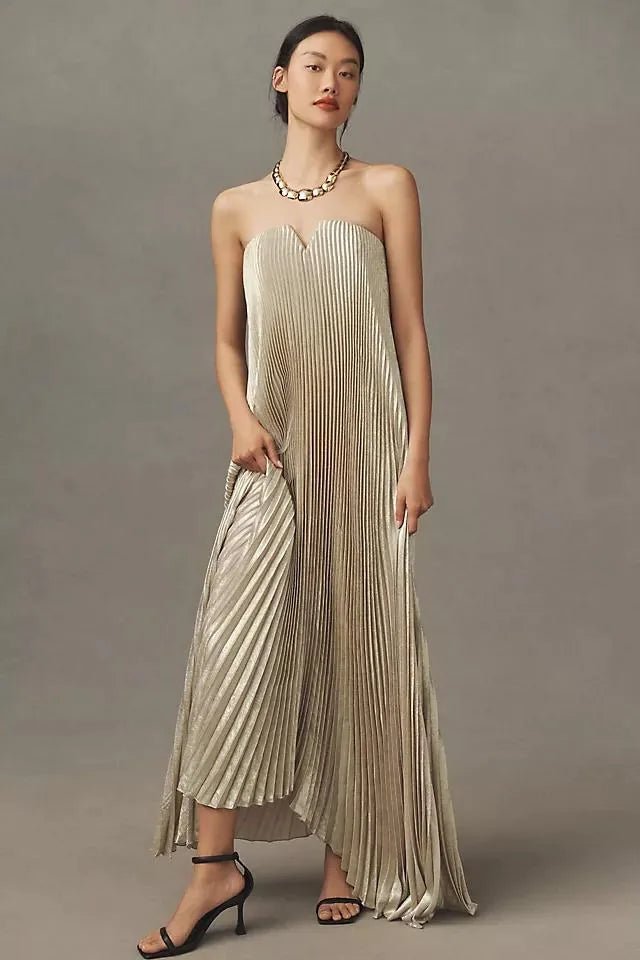 Eva | Elegant Pleated Floral Sweetheart Maxi Dress - Emma's Dresses