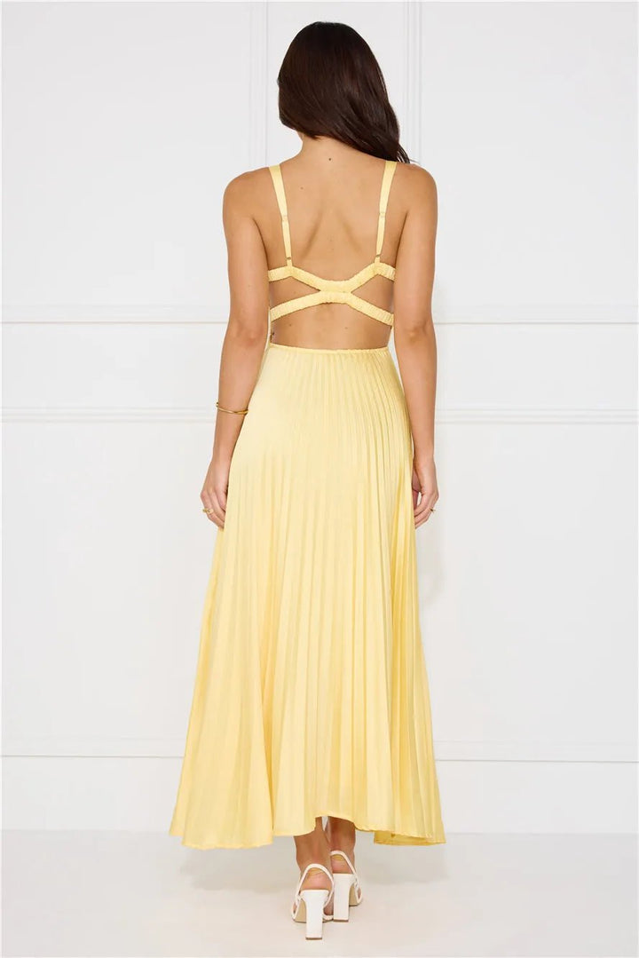 Aria | Chic Pleated V - Neck Yellow Maxi Dress - Emma's Dresses