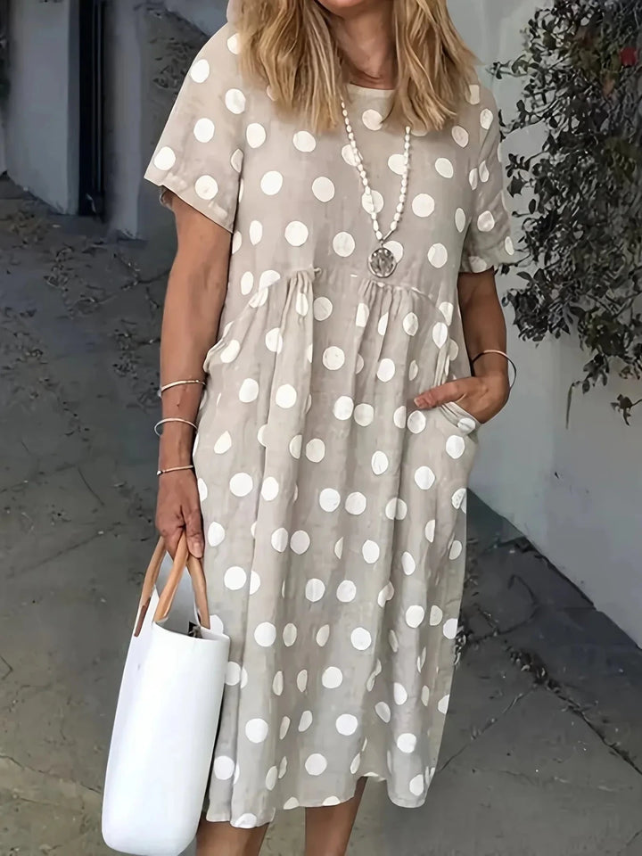 Iris | Relaxed Short Sleeve Polka Dot Dress - Emma's Dresses