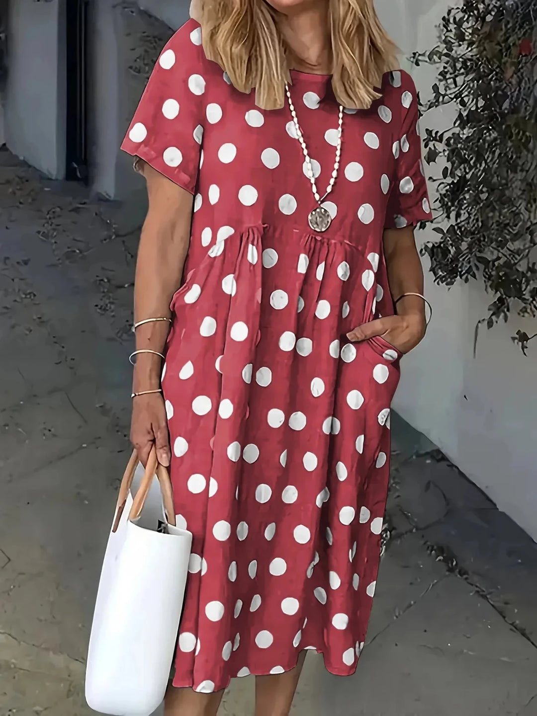Iris | Relaxed Short Sleeve Polka Dot Dress - Emma's Dresses