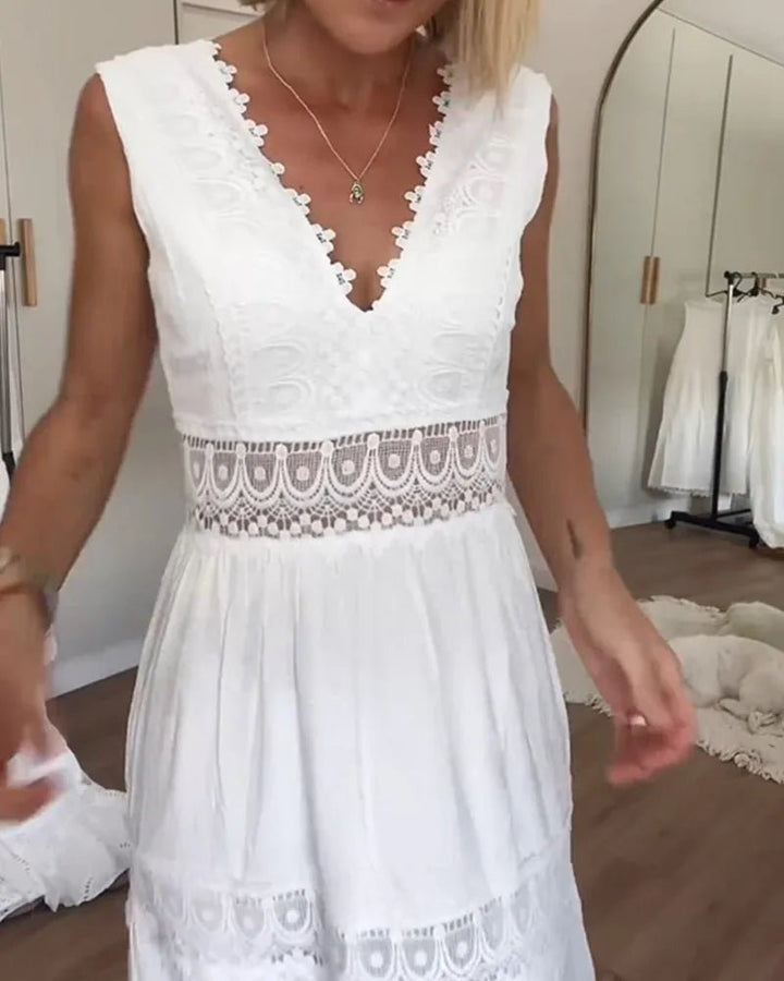 Lucy | Elegant White V-Neck Lace Tiered Midi Dress – view 3