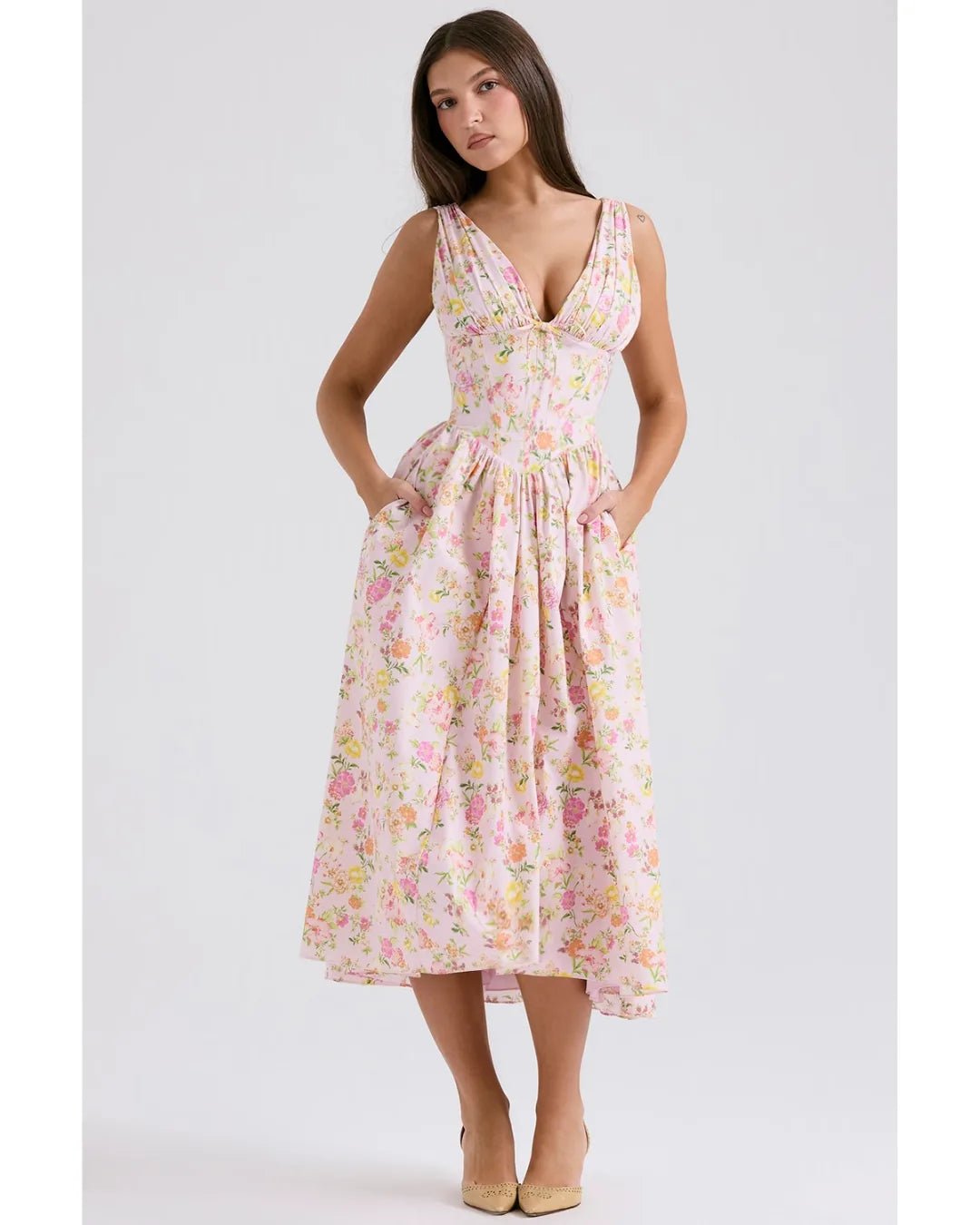 Sophia | Elegant V - Neck Floral Midi Dress - Emma's Dresses